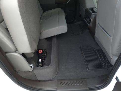 Used 2020 GMC Sierra 1500 SLT w/ SLT Premium Plus Package image 34