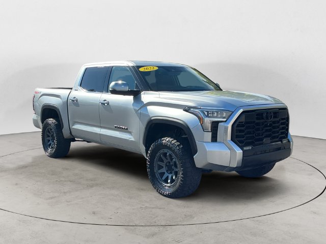 Used 2022 Toyota Tundra Limited w/ TRD Off-Road Package AWD/4WD image 3
