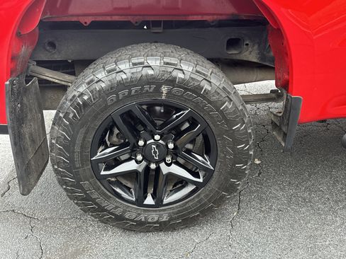 Used 2021 Chevrolet Silverado 1500 Custom Trail Boss image 18