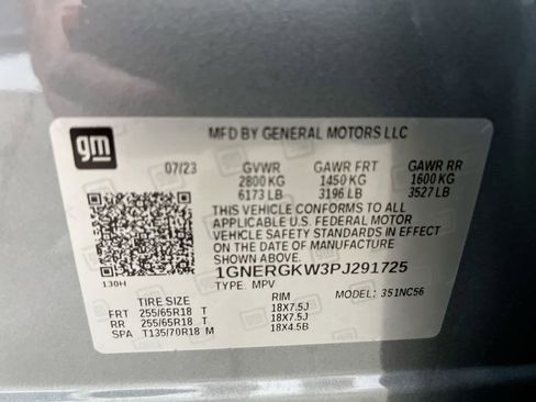 Used 2023 Chevrolet Traverse LT image 27