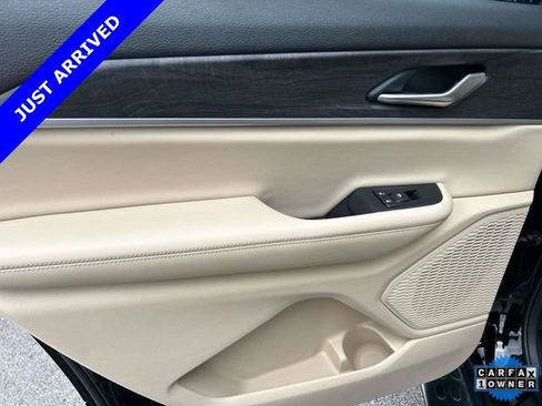 Certified 2023 Jeep Grand Cherokee L Limited image 20