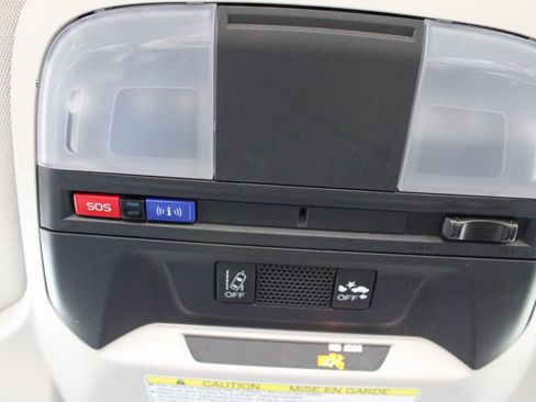 Used 2022 Subaru Impreza Premium image 32