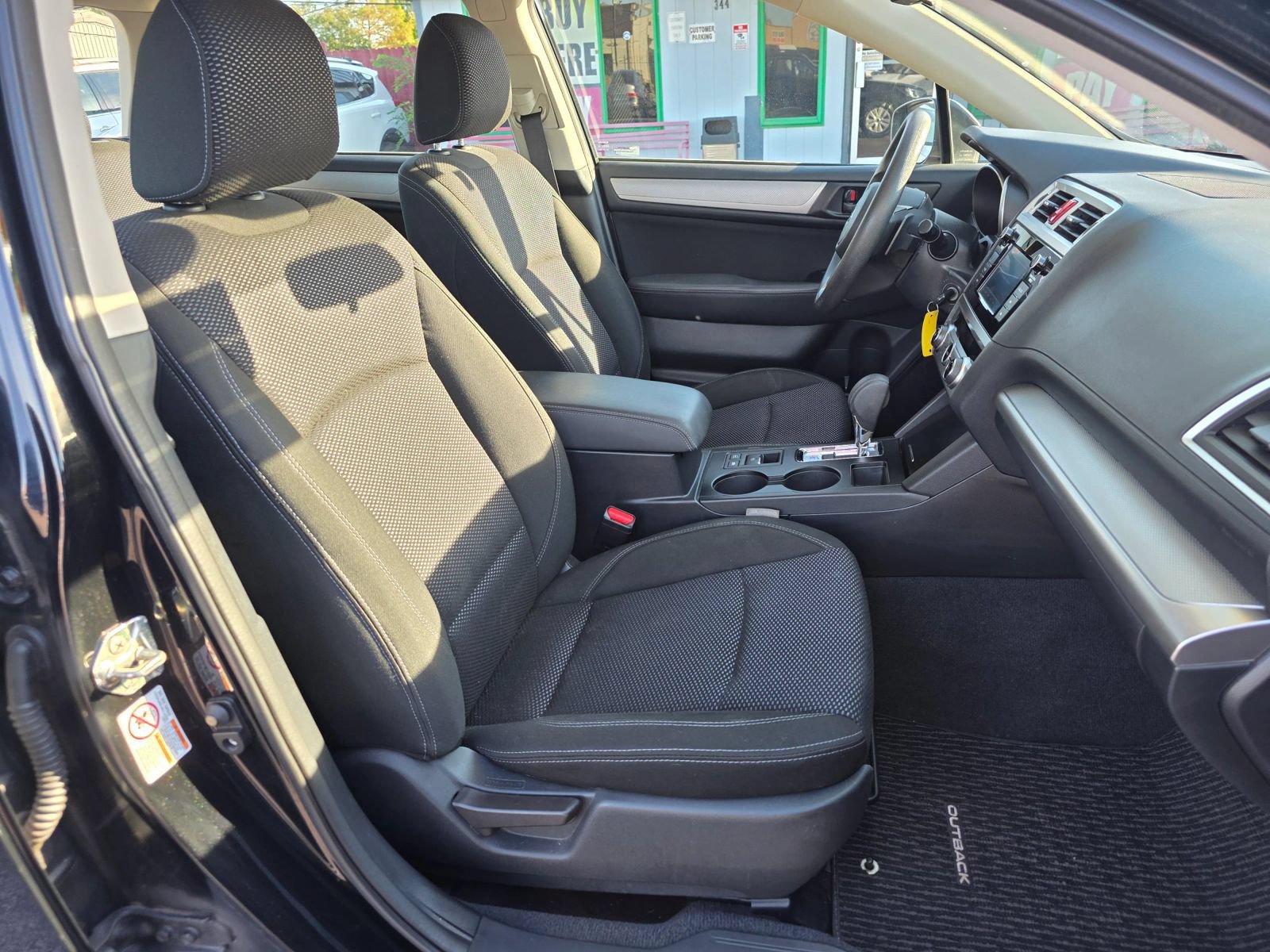 Used 2018 Subaru Outback 2.5i AWD/4WD image 14