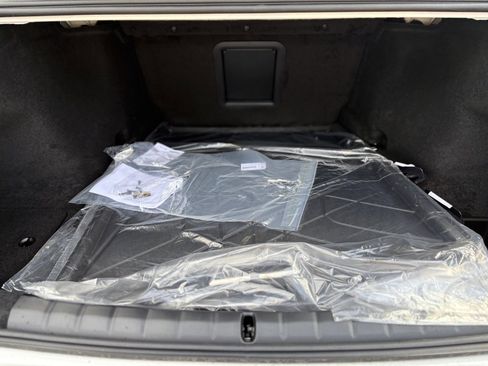 Used 2025 BMW 760i xDrive w/ Executive Package image 26