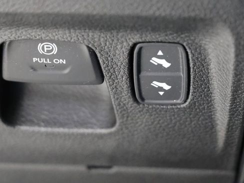 Used 2022 RAM 1500 Laramie image 38