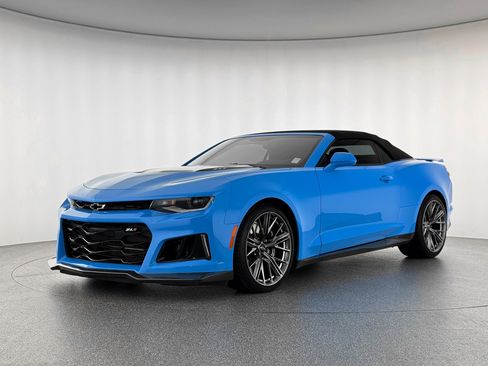 Used 2023 Chevrolet Camaro ZL1 image 1