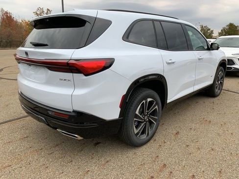 New 2026 Buick Enclave Sport Touring w/ Power Package image 4