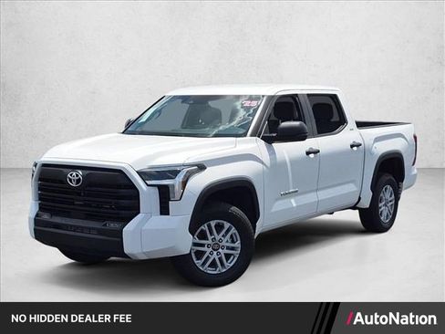 Used 2025 Toyota Tundra SR5 AWD/4WD image 1