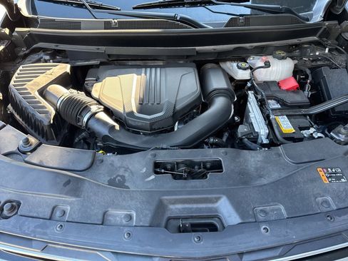 Used 2024 Chevrolet Traverse LT image 20