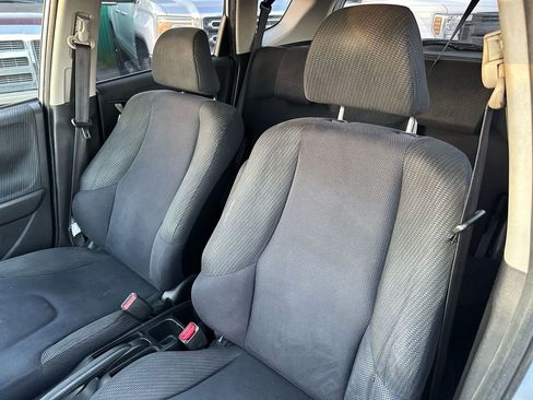 Used 2013 Honda Fit Sport image 11