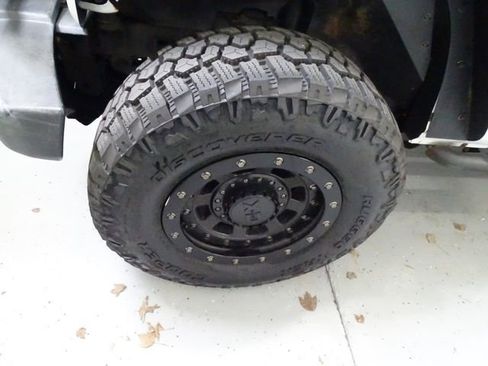 Used 2017 Jeep Wrangler Sport w/ Quick Order Package 24S image 20