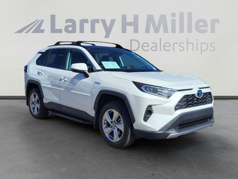 Used 2021 Toyota RAV4 Limited image 7
