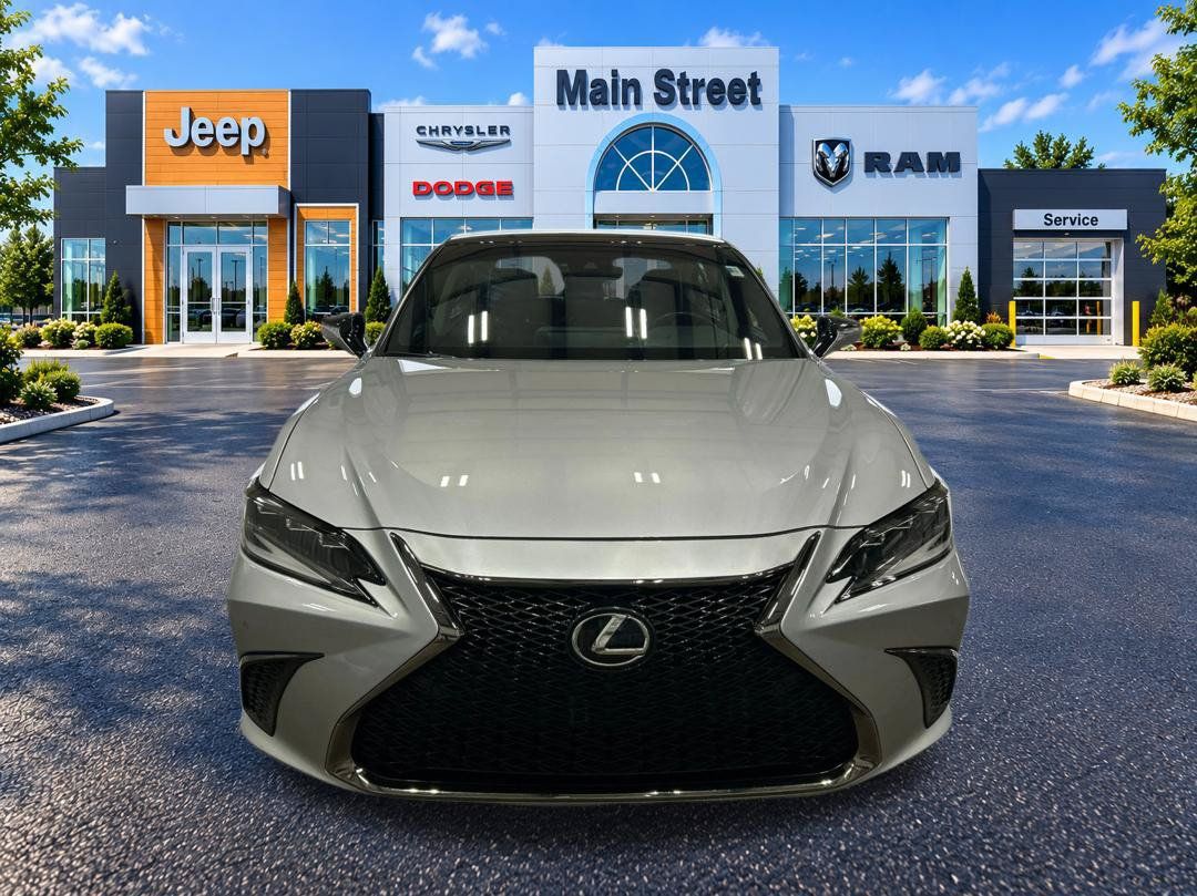 Used 2025 Lexus ES 350 w/ Accessory Package (Z1) FWD image 8