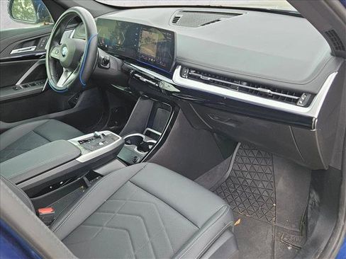 Used 2025 BMW X1 xDrive28i w/ Convenience Package image 18