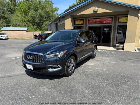 Used 2018 INFINITI QX60 Luxe AWD/4WD image 3