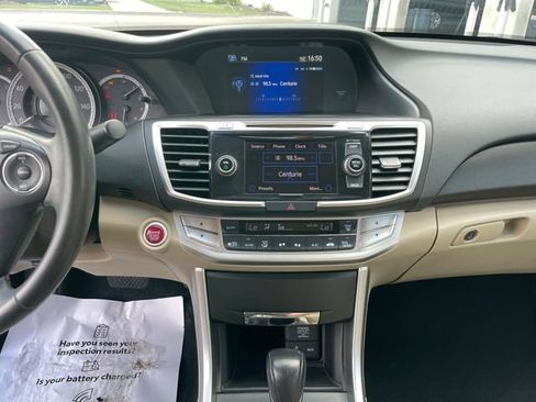 Used 2015 Honda Accord EX-L image 19