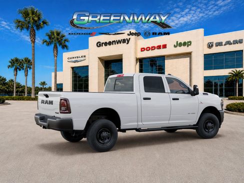 New 2026 RAM 2500 Warlock AWD/4WD image 4