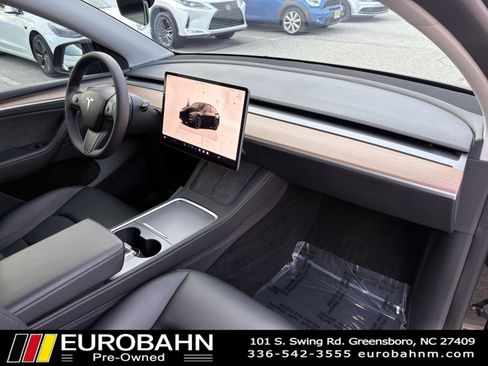 Used 2023 Tesla Model Y Performance image 16