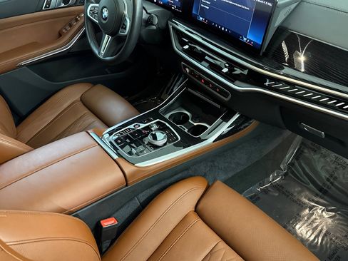 Used 2024 BMW X7 M60i w/ Executive Package AWD/4WD image 33