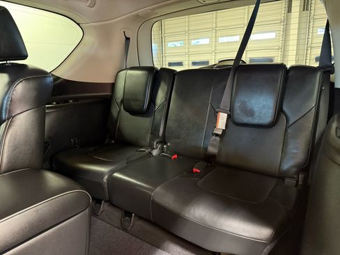 Used 2019 INFINITI QX80 Luxe image 25