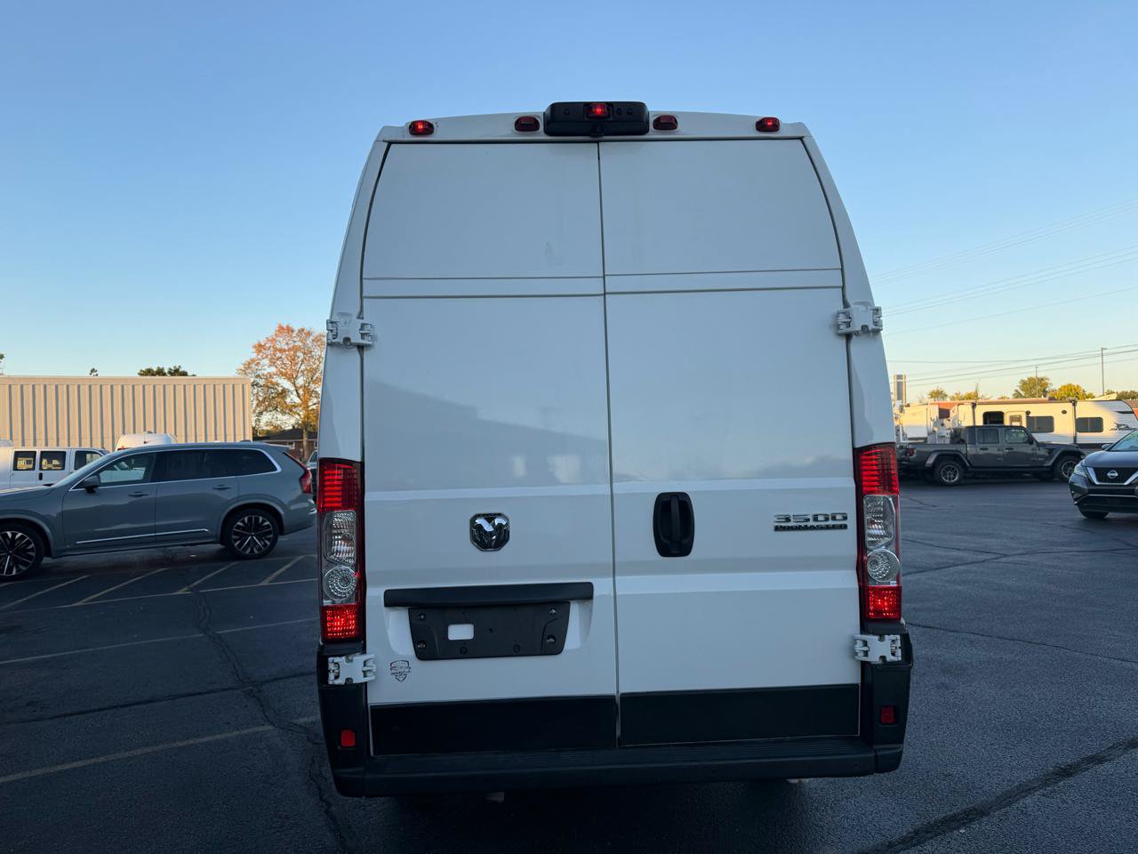 Used 2023 RAM ProMaster 3500 w/ Safety Group FWD image 4