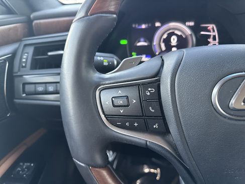 Used 2023 Lexus ES 300h Ultra Luxury image 27