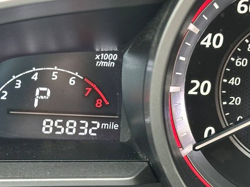 Used 2016 MAZDA MAZDA3 i Sport w/ Preferred Equipment Package FWD image 16