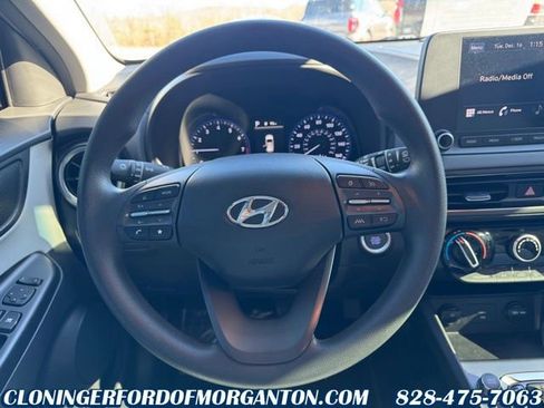Used 2023 Hyundai Kona SEL image 21