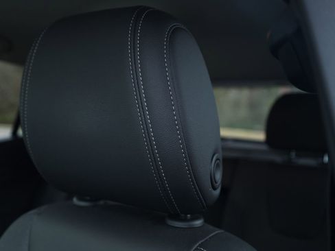 Used 2023 Buick Encore GX Select w/ Sport Touring Package image 27