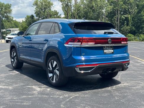 Used 2026 Volkswagen Atlas Cross Sport SE AWD/4WD image 7