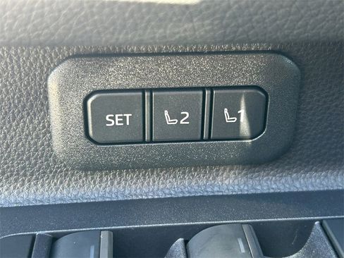 Used 2026 Toyota Land Cruiser image 28