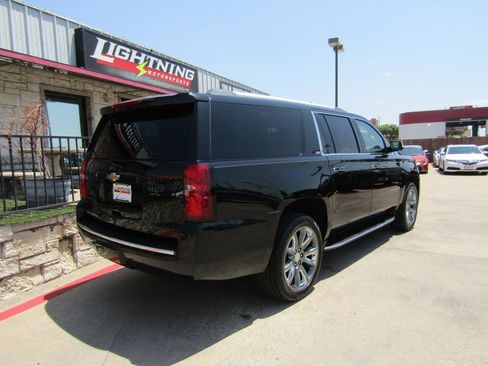 Used 2016 Chevrolet Suburban LTZ AWD/4WD image 4