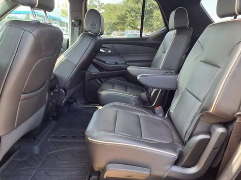Used 2024 Chevrolet Traverse Premier w/ Redline Edition FWD image 14