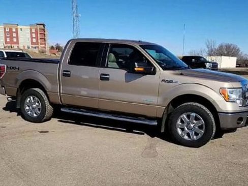 Used 2013 Ford F150 XLT w/ XLT Chrome Pkg image 2