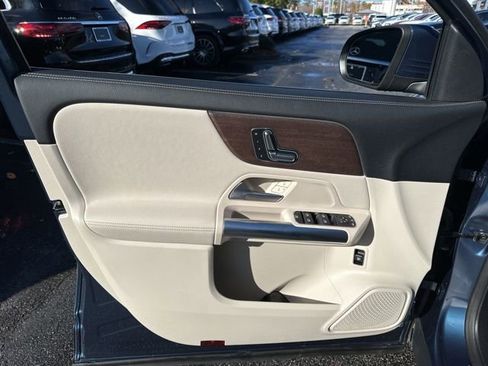 Certified 2023 Mercedes-Benz GLA 250 image 18