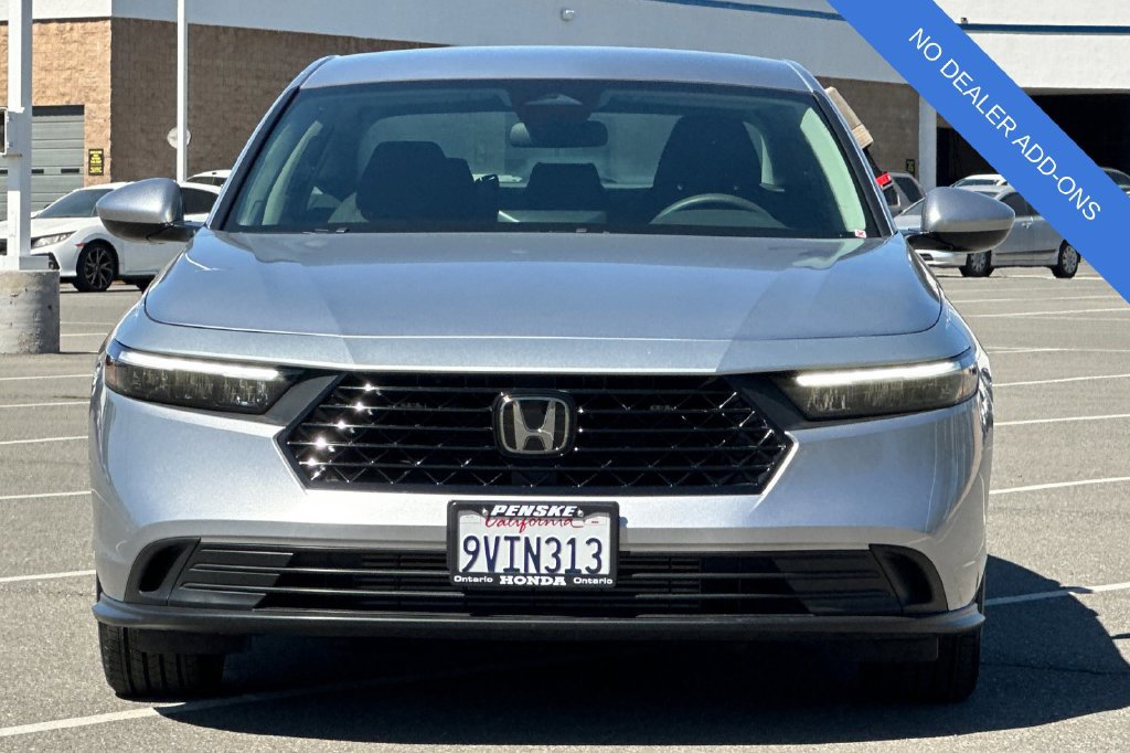 Used 2025 Honda Accord LX image 9