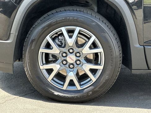Used 2023 GMC Acadia SLT AWD/4WD image 24