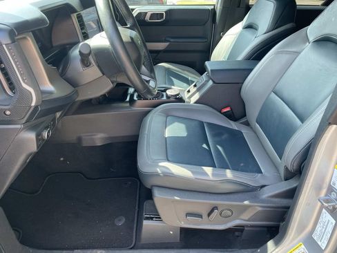 Used 2022 Ford Bronco Outer Banks AWD/4WD image 10