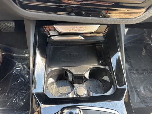 Used 2024 BMW X3 xDrive30i w/ Premium Package w/ZPA image 19