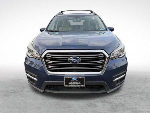 Used 2019 Subaru Ascent Premium image 2