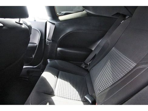 Used 2022 Dodge Challenger SXT w/ Blacktop Package image 12