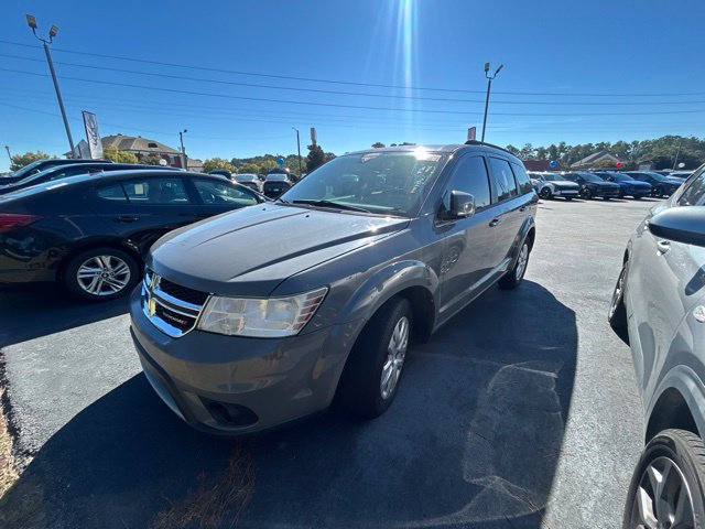 Used 2019 Dodge Journey SE w/ Premium Group FWD image 3