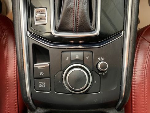 Used 2021 MAZDA CX-5 Carbon Edition image 26