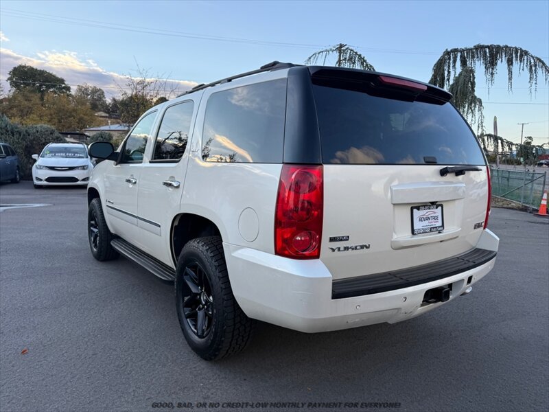 Used 2009 GMC Yukon SLT AWD/4WD image 5