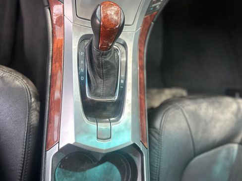 Used 2009 Cadillac CTS 3.6 AWD image 32