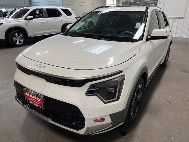Used 2023 Kia Niro Wave FWD image 7