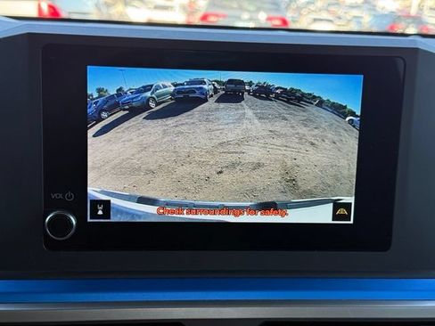 Used 2025 Toyota Tacoma TRD Off-Road AWD/4WD image 19