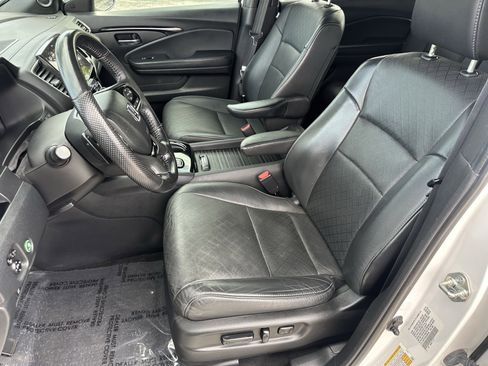 Used 2020 Honda Passport Touring image 23