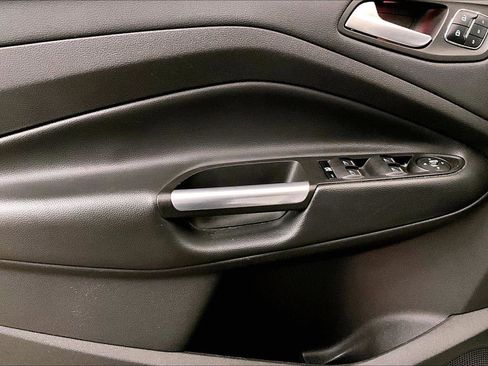 Used 2016 Ford Escape Titanium image 22