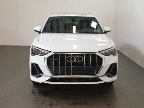 Used 2022 Audi Q3 2.0T Premium AWD/4WD image 2
